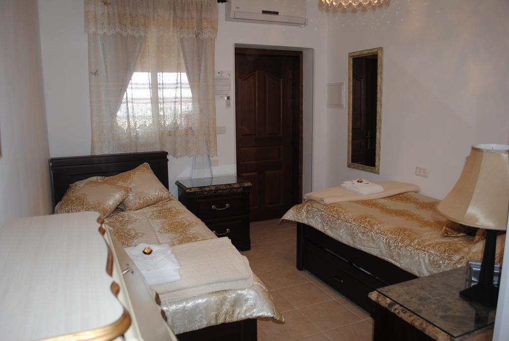 Jerusalem Hills Inn Abu Ghaush Zimmer foto