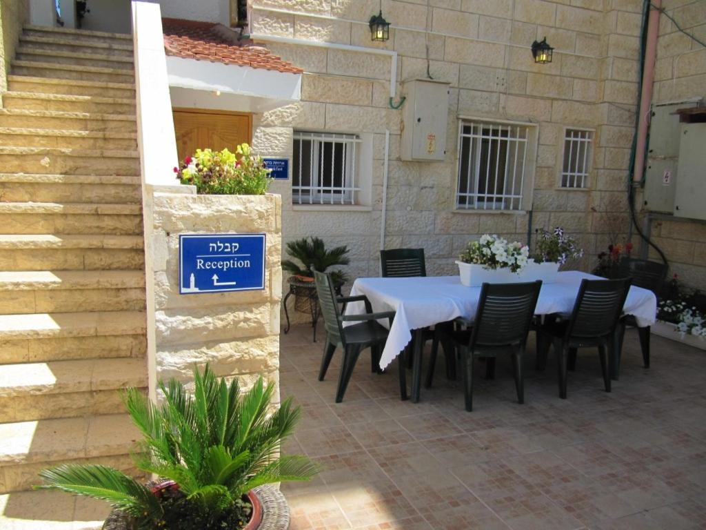 Jerusalem Hills Inn Abu Ghaush Exterior foto